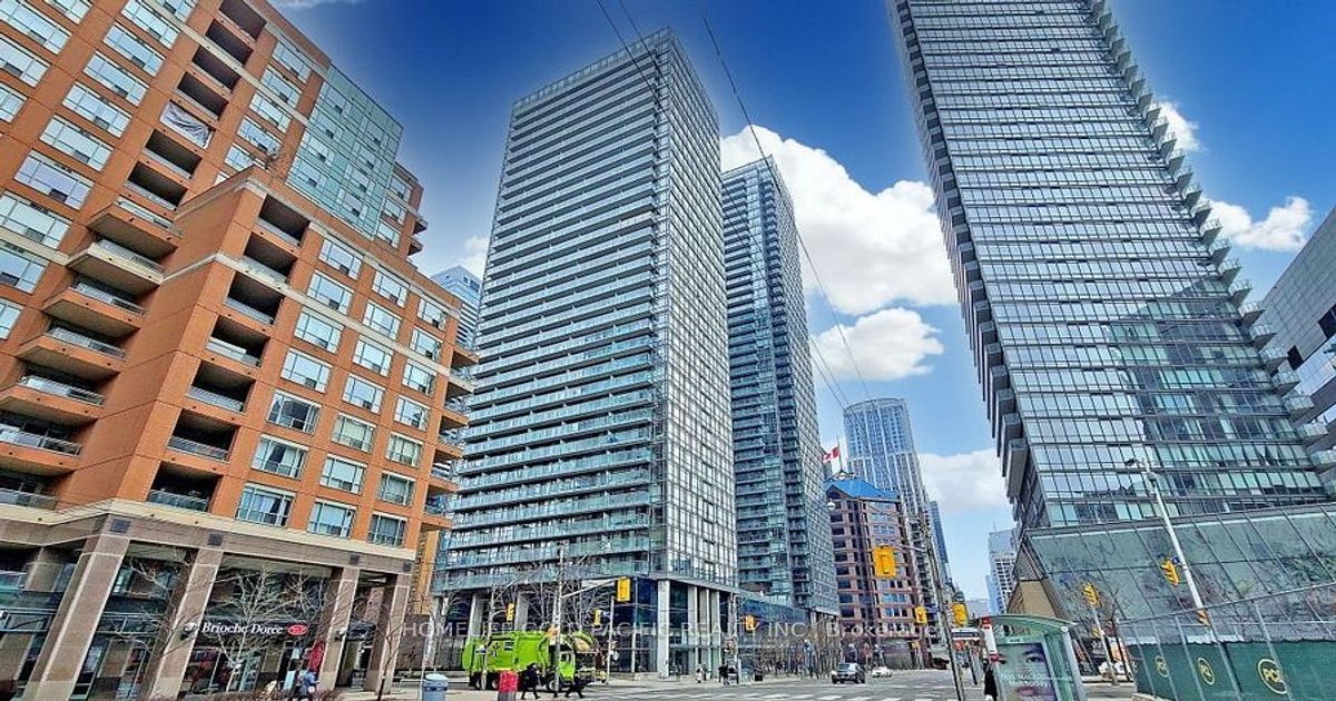 37 Grosvenor Street Toronto