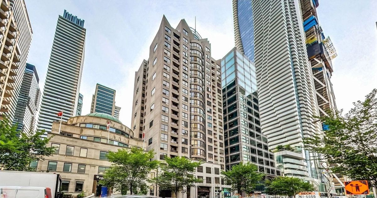 55 Bloor Street E Toronto