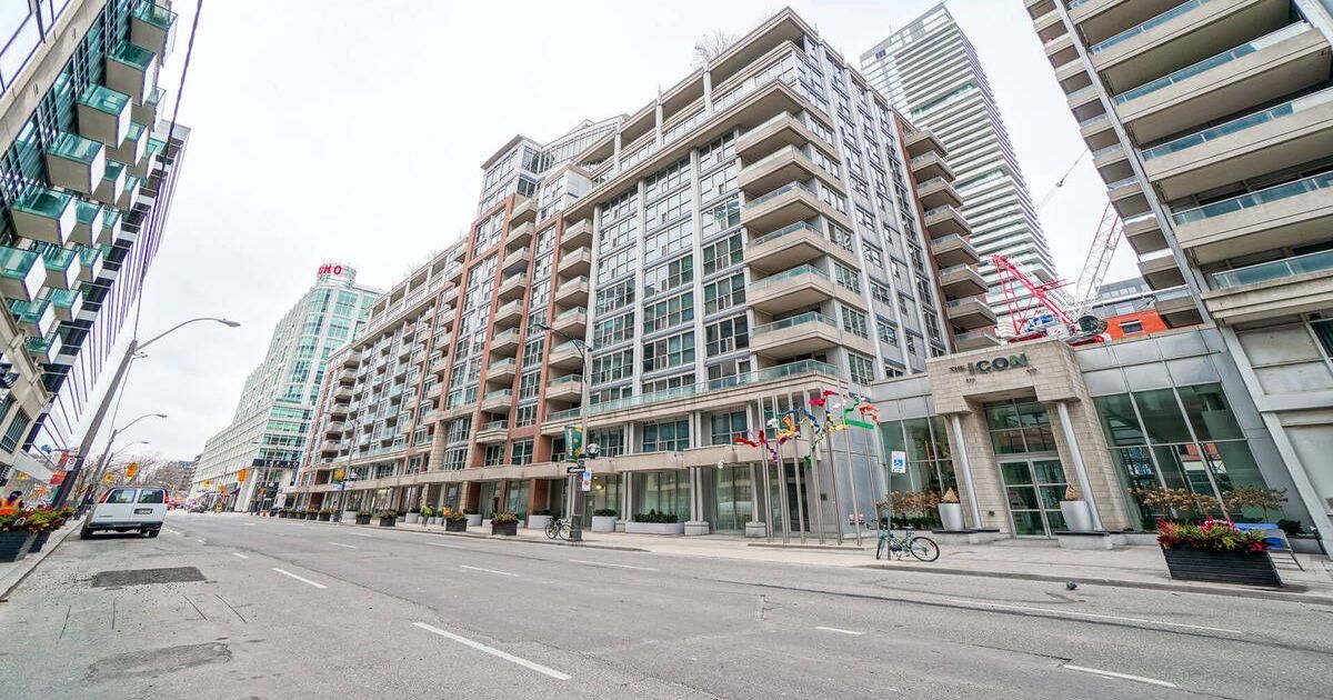 270 Wellington Street W Toronto