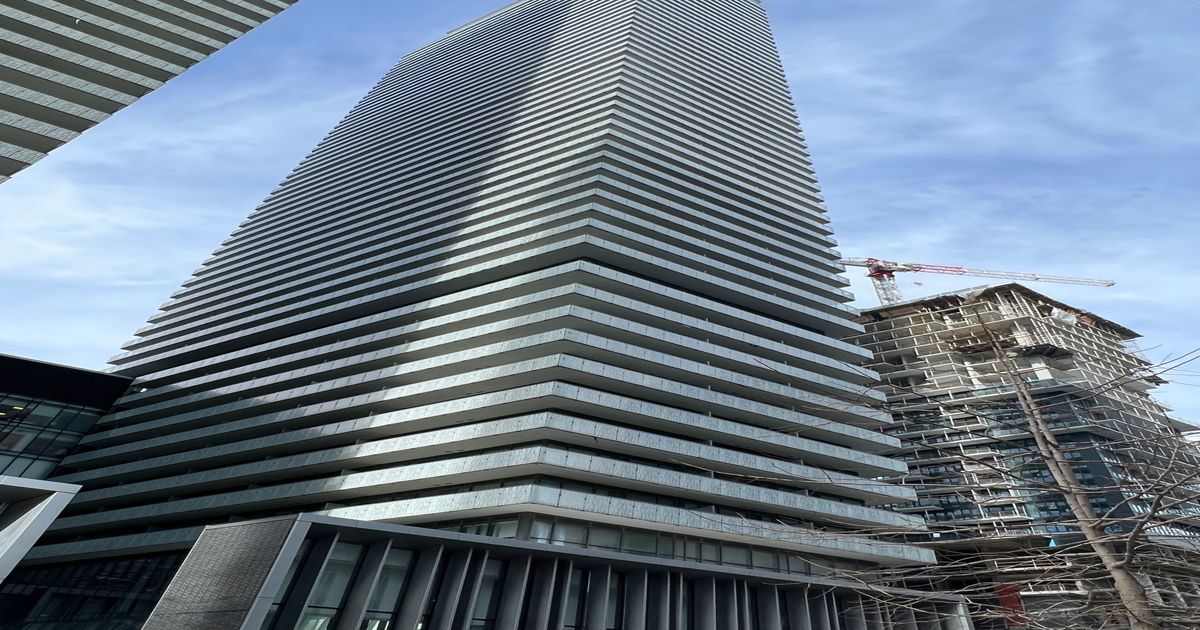 50 CHARLES Street E Toronto