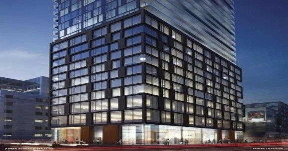 101 peter Street Toronto