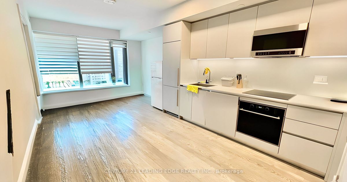 8 Cumberland Street Toronto