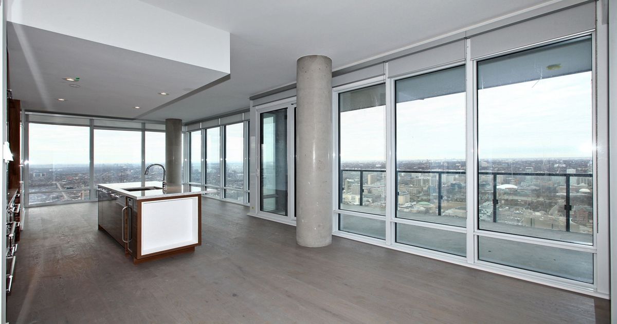 488 University Avenue Toronto