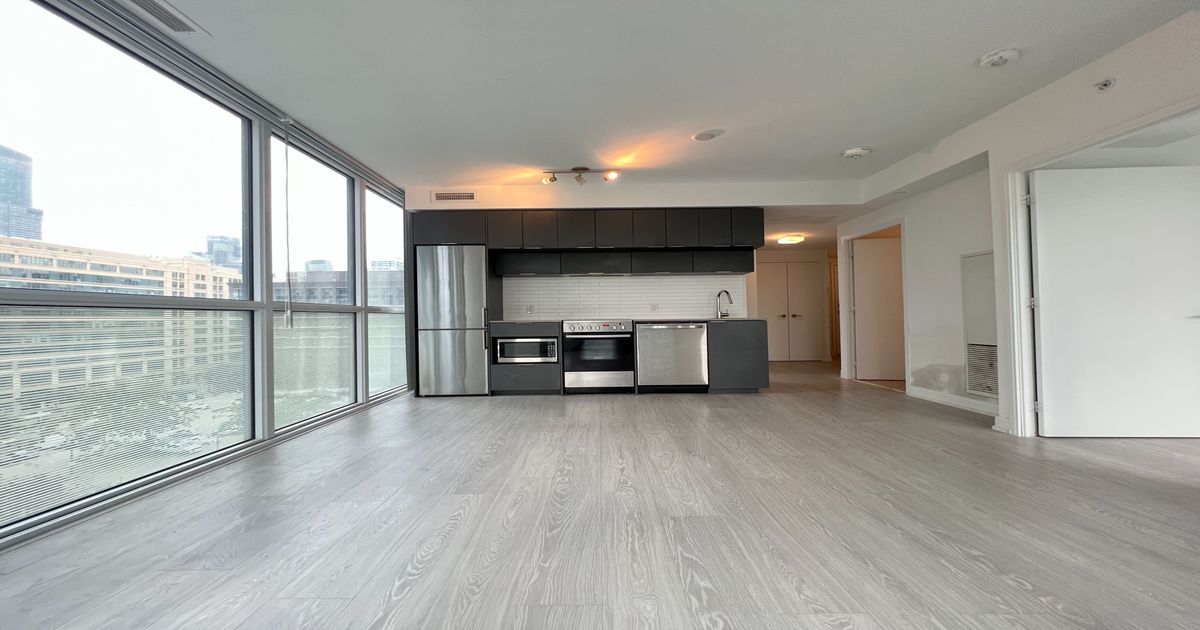181 Dundas Street E Toronto