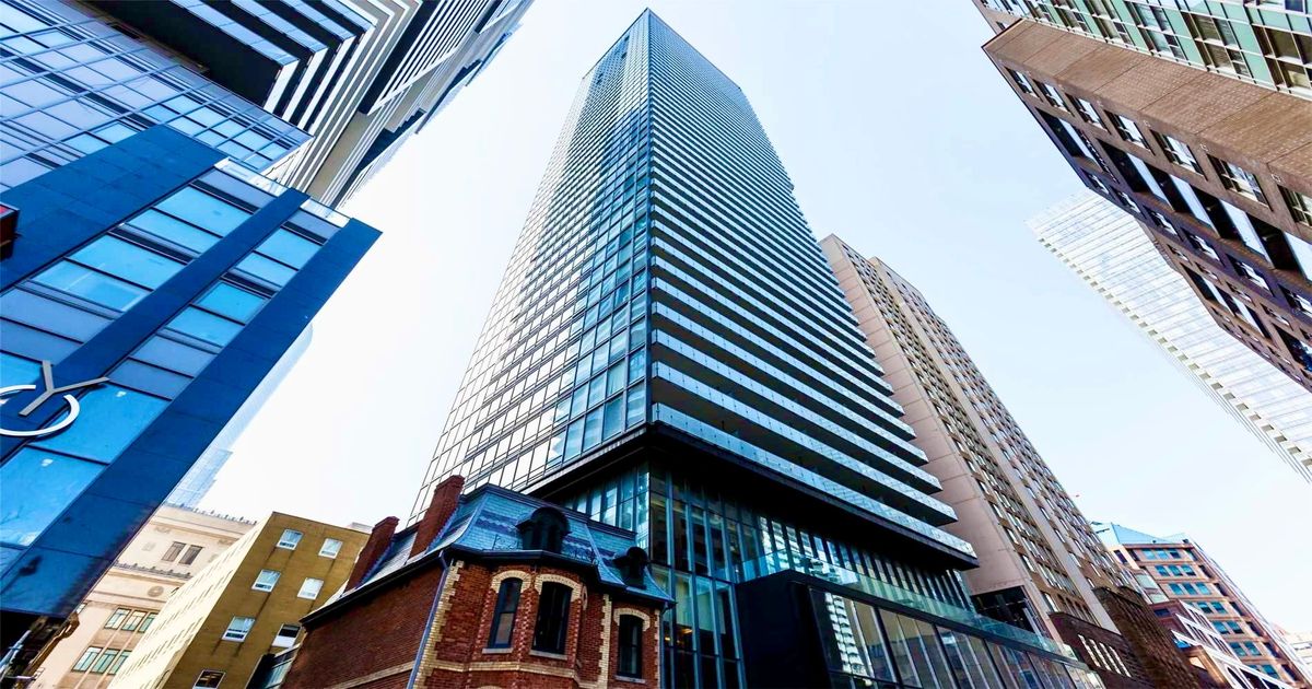 15 Grenville Street Toronto
