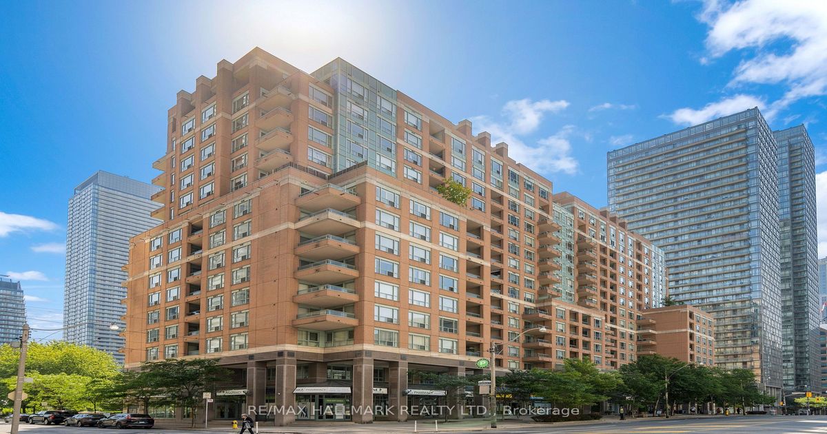 887 Bay Street Toronto