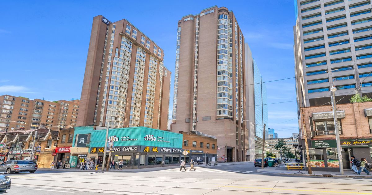 55 Centre Avenue Toronto