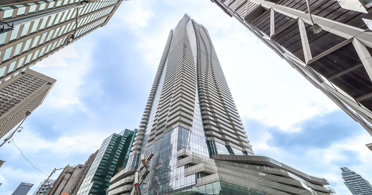 1 Bloor Street E Toronto