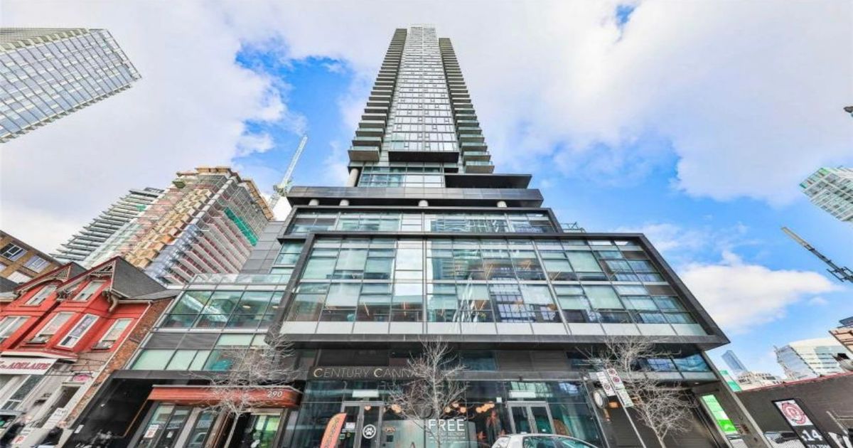 290 Adelaide Street W Toronto