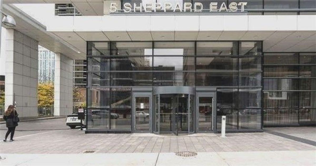 5 Sheppard Avenue E Toronto