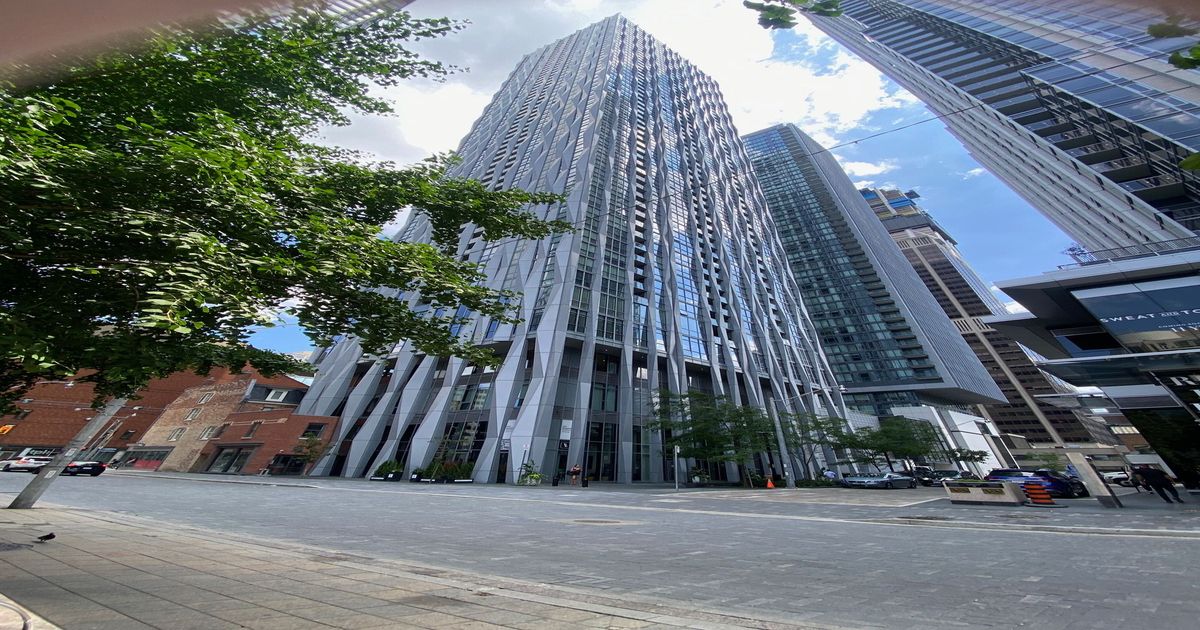 1 Yorkville Avenue Toronto