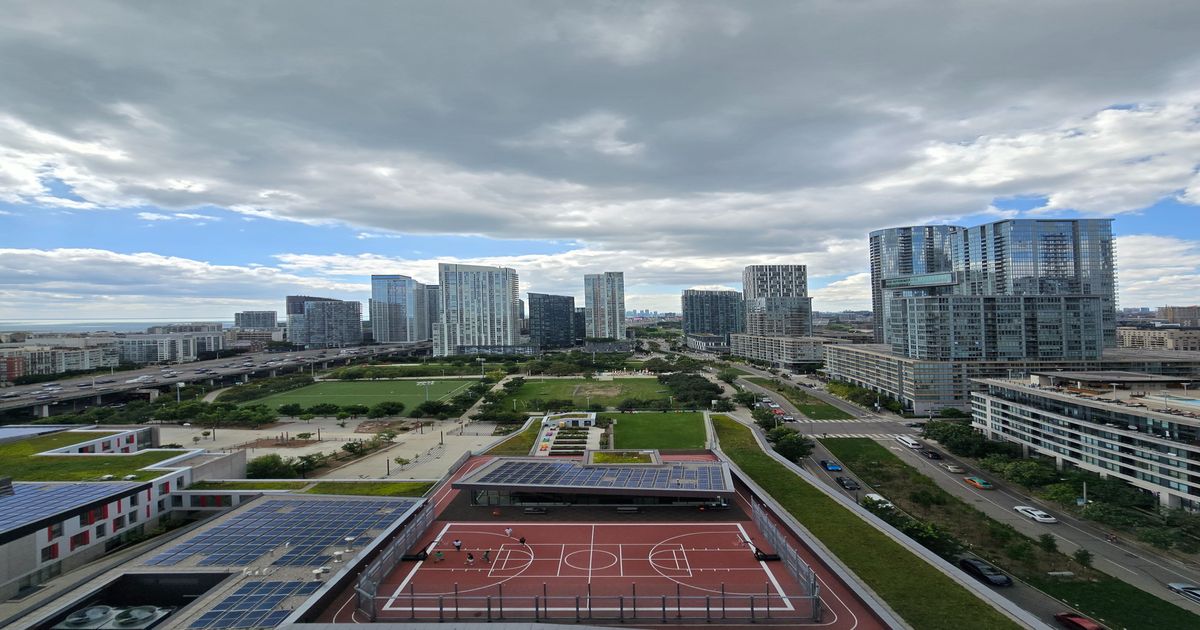 15 Fort York Boulevard Toronto