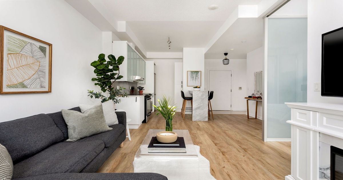 111 Elizabeth Street Toronto
