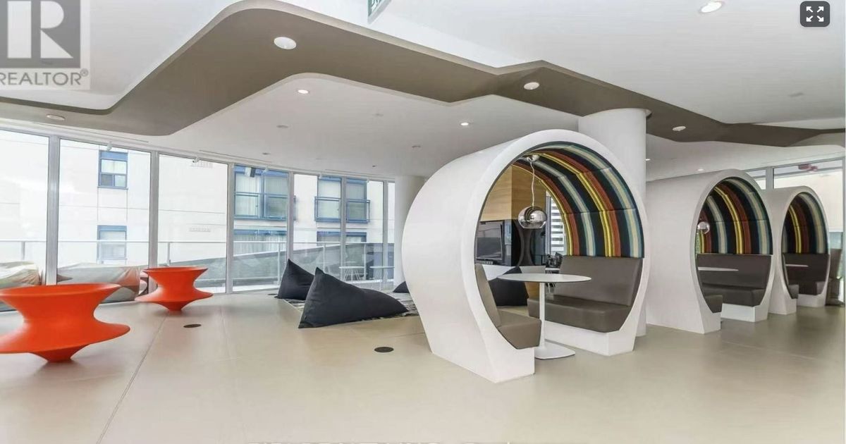 68 Shuter, 2nd Bedroom Street Toronto