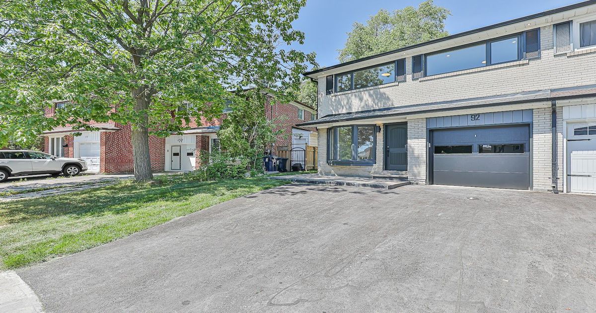 92 Tanjoe Crescent Toronto