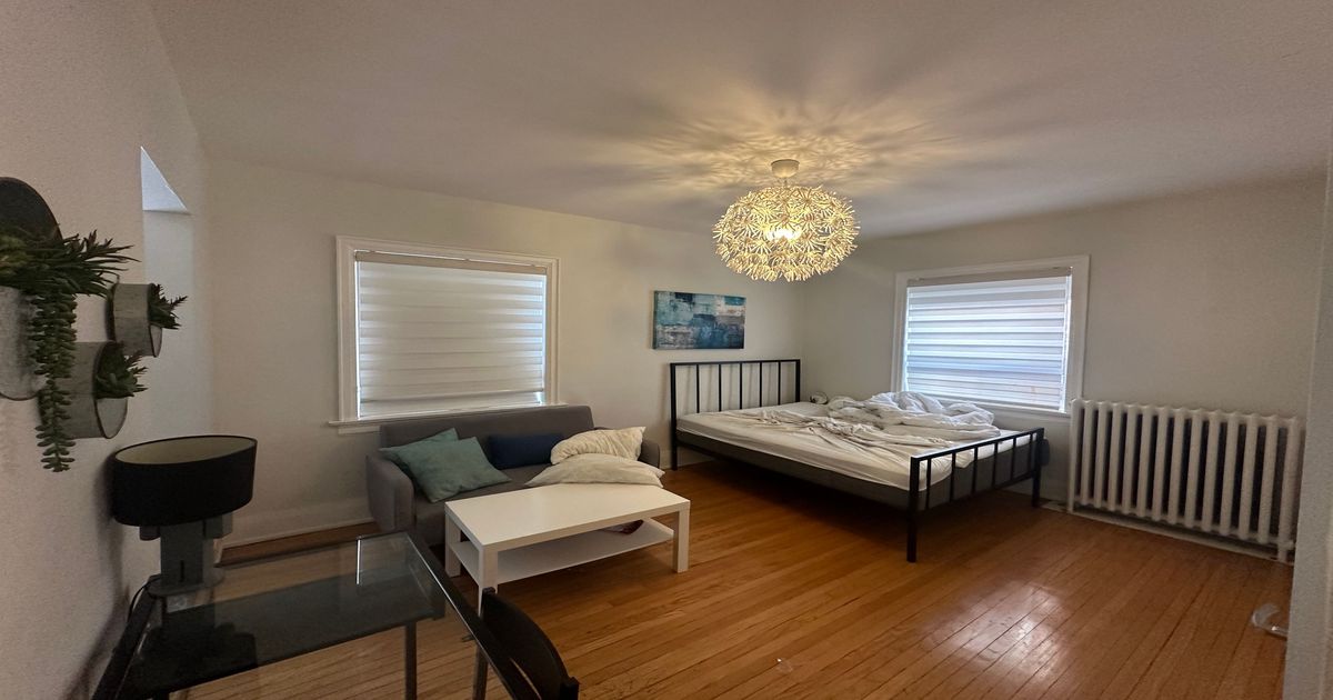 595 St Clair Avenue W Toronto