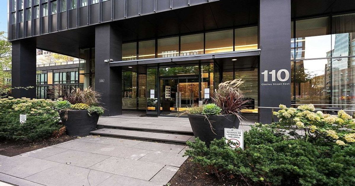 110 Charles Street E Toronto