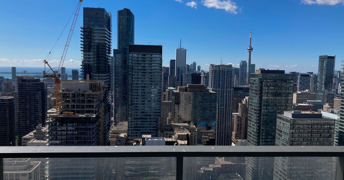 11 Wellesley Street W Toronto