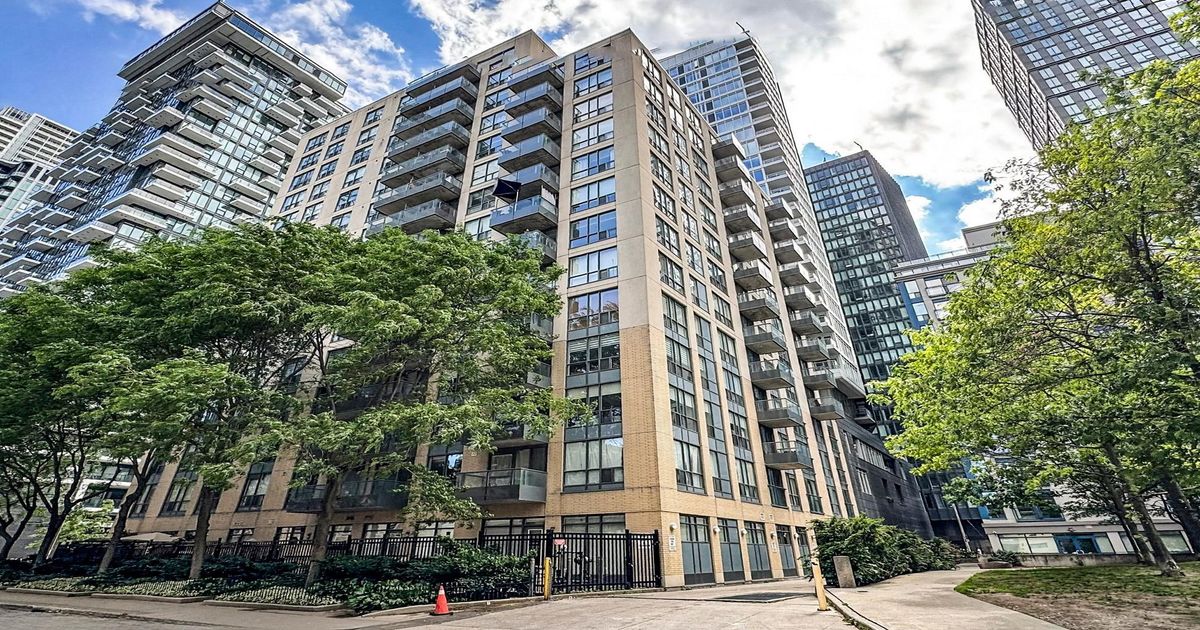 76 Shuter Street Toronto