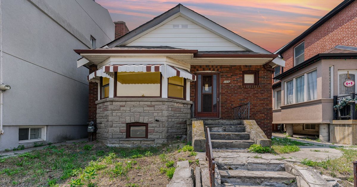 598 Oakwood Avenue Toronto