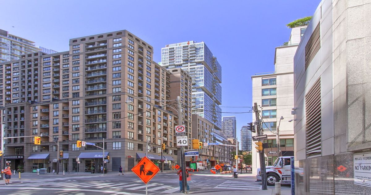 199 Richmond Street W Toronto