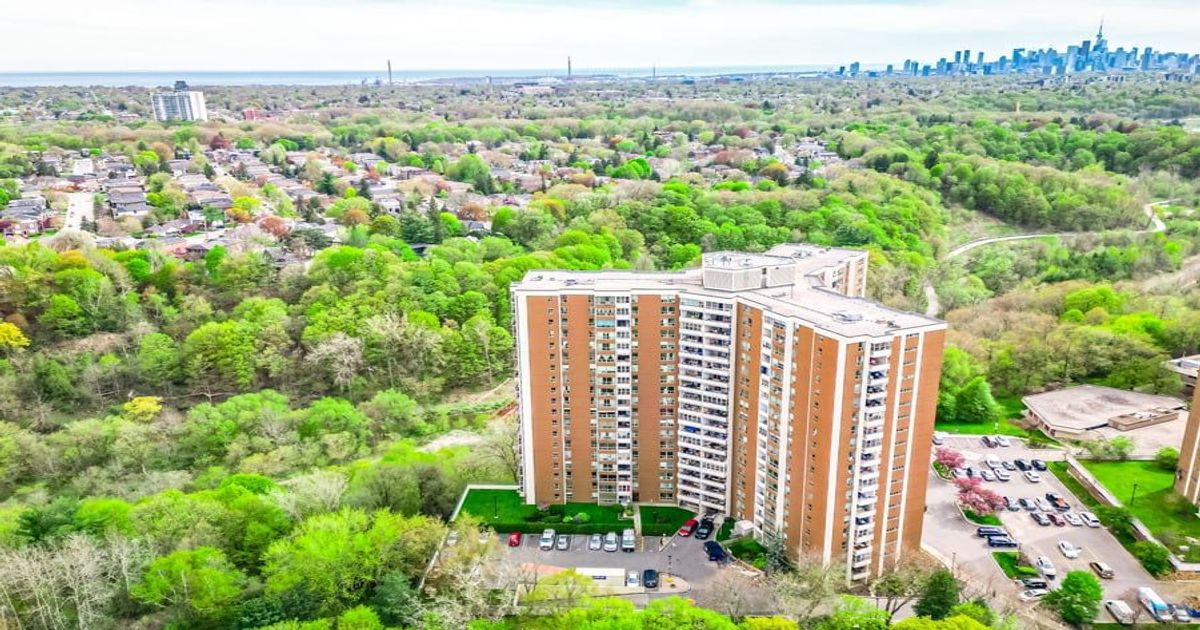60 Pavane Linkway N/A Toronto