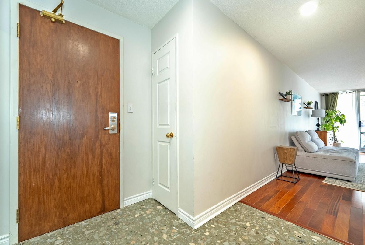253 Merton Street Toronto 253 Merton Street Toronto