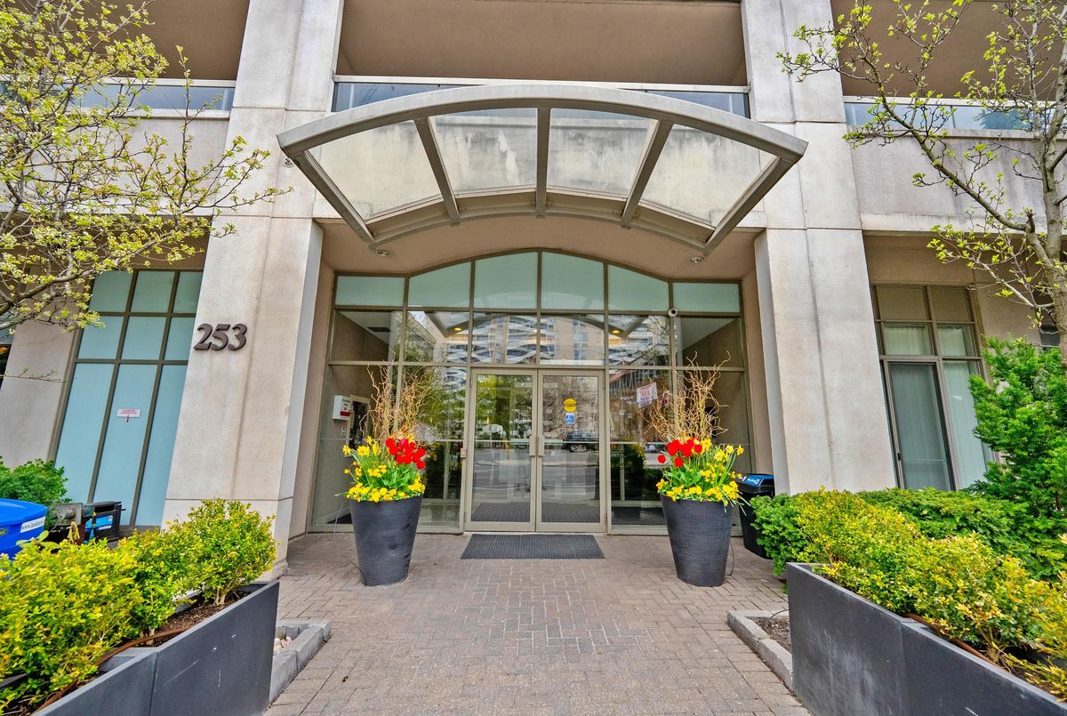 253 Merton Street Toronto 253 Merton Street Toronto