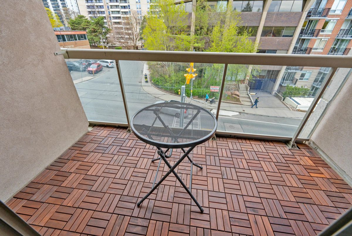 253 Merton Street Toronto 253 Merton Street Toronto