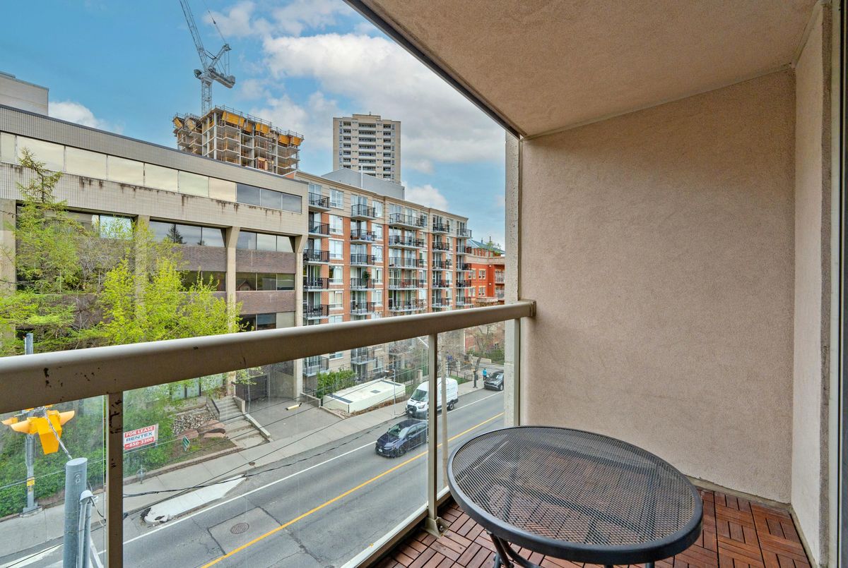 253 Merton Street Toronto 253 Merton Street Toronto