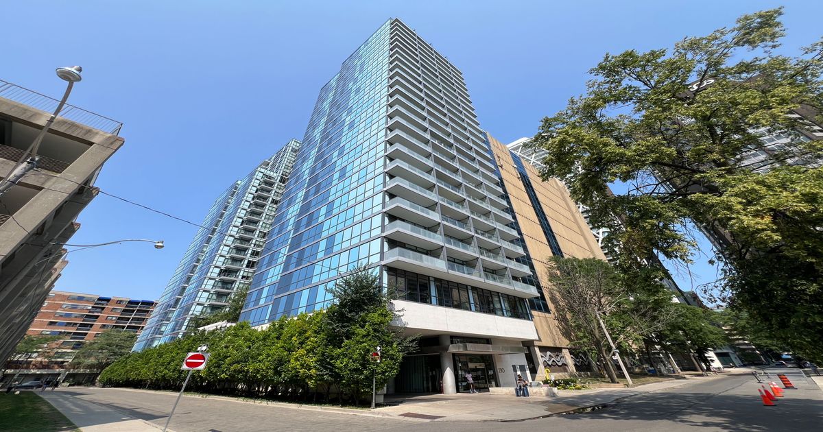210 Simcoe Street Toronto