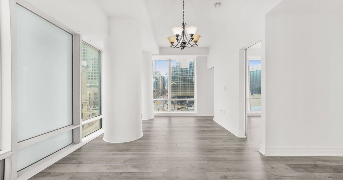 8 The Esplanade Street Toronto