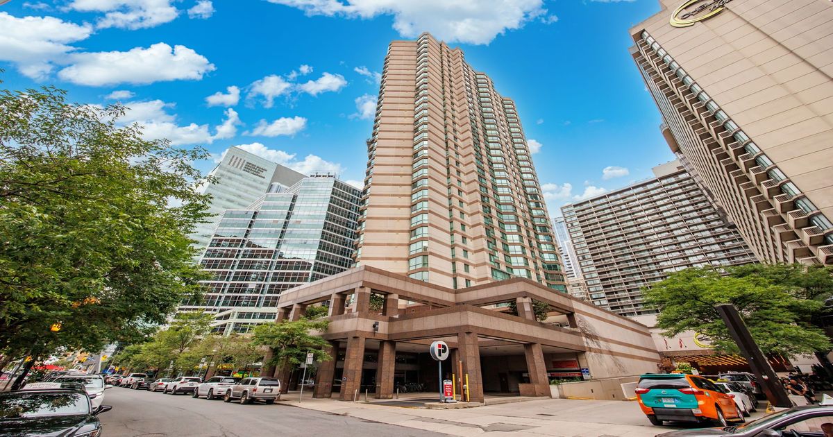 38 Elm Street Toronto