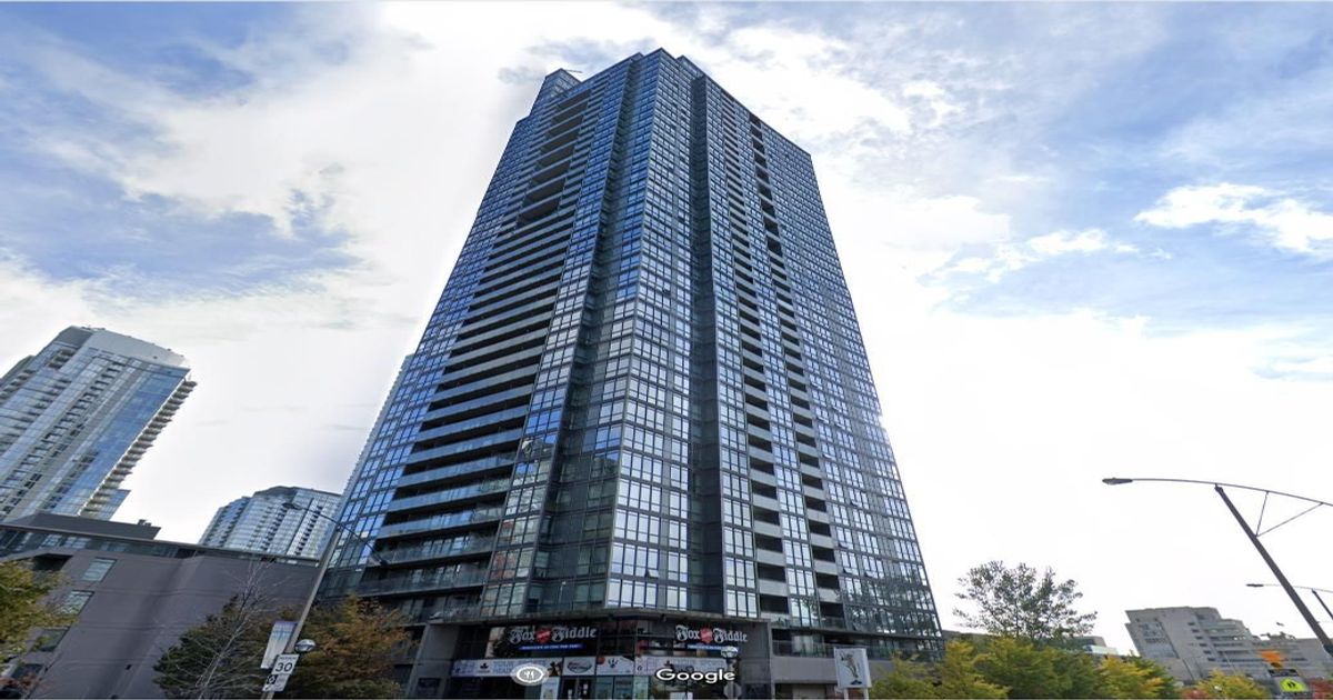 15 Fort York Boulevard Toronto