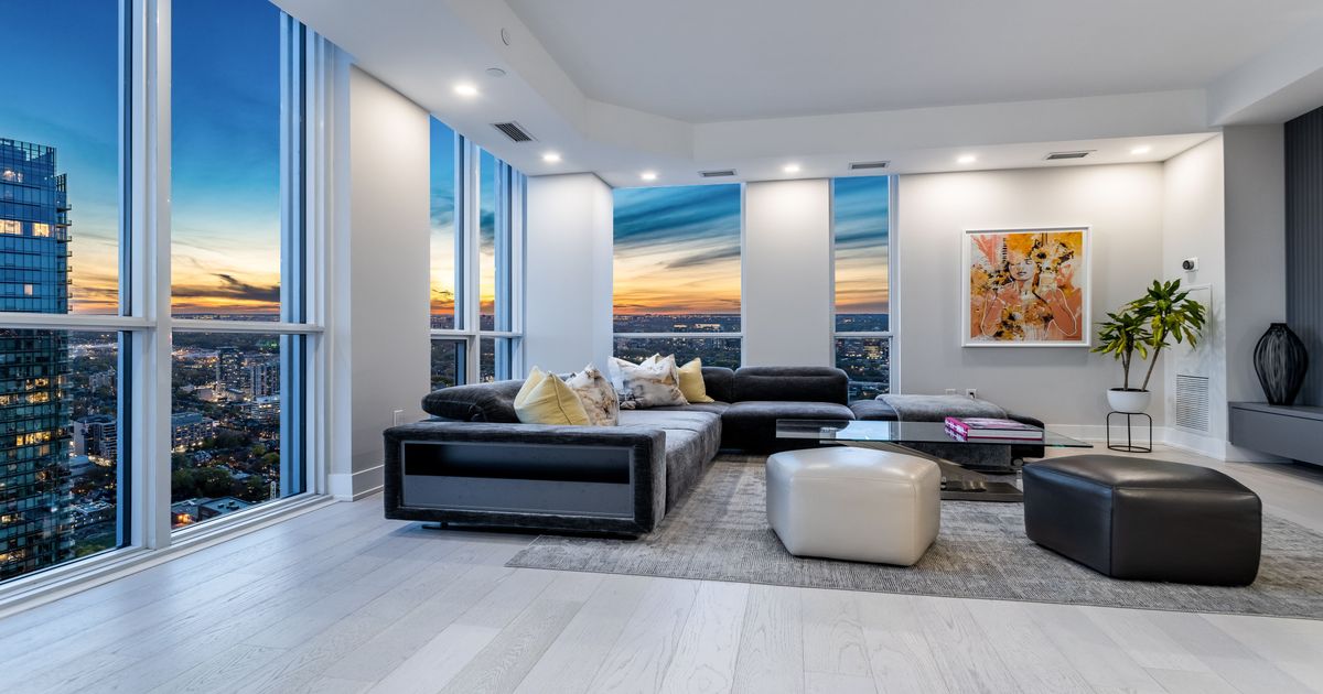1 Yorkville Avenue Toronto