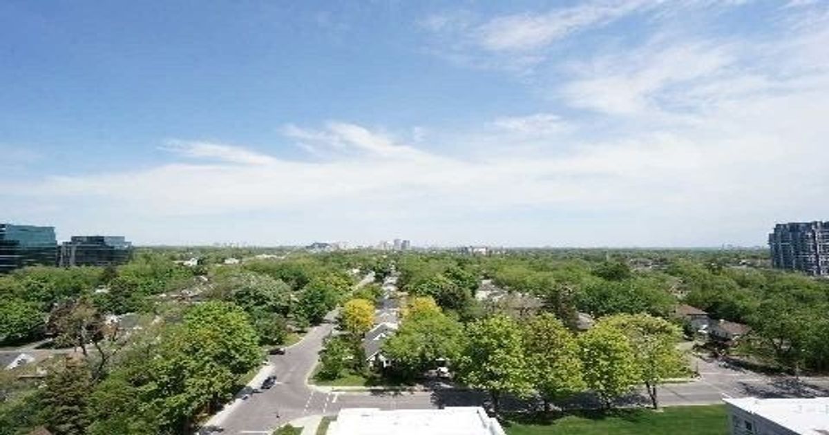 17 Anndale Drive Toronto