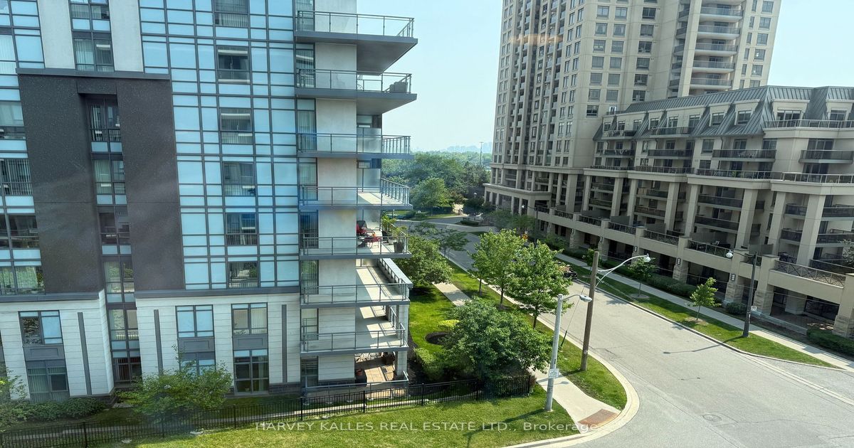 7 Kenaston Gardens Toronto