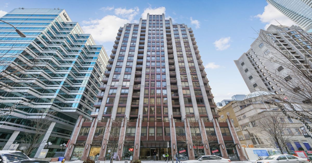 85 Bloor Street E Toronto