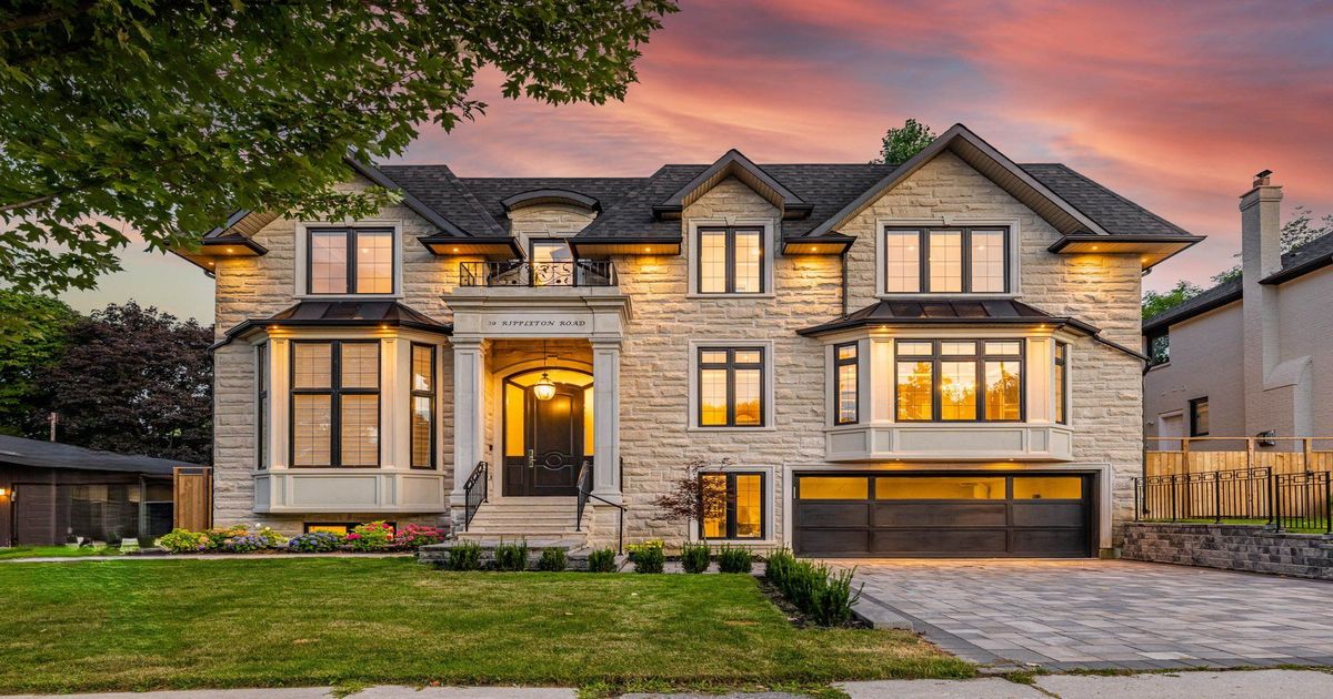 39 Rippleton Road Toronto