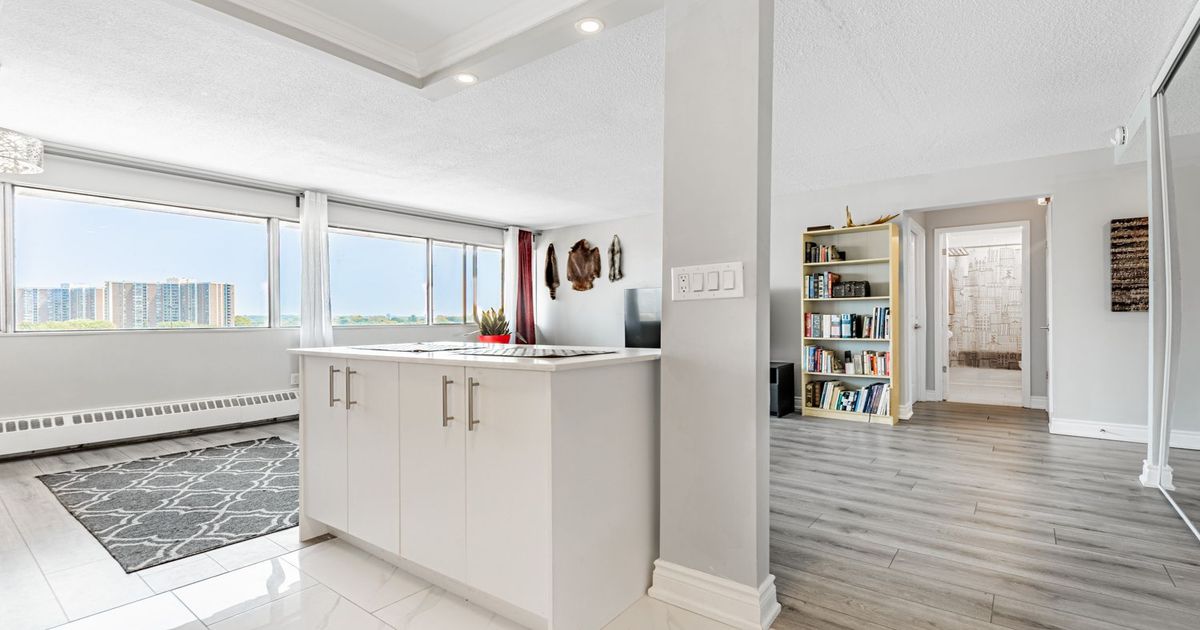 10 Sunny Glenway Toronto