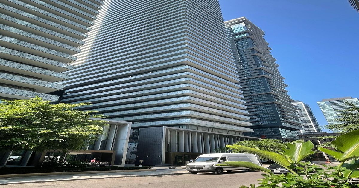 50 Charles Street E Toronto