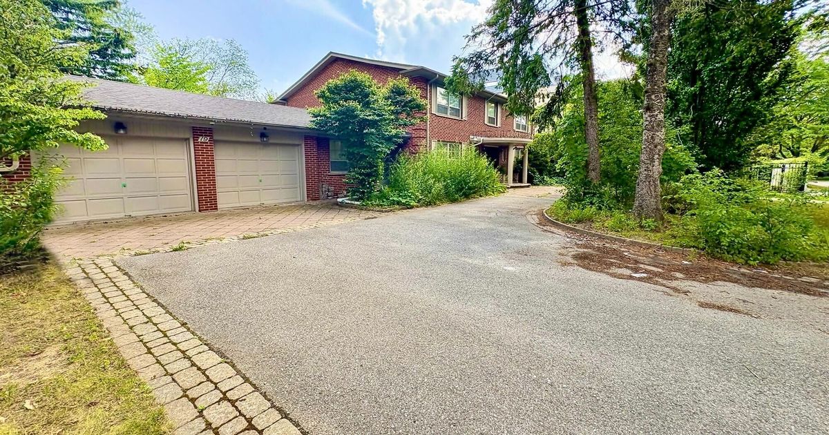 19 Chieftain Crescent Toronto