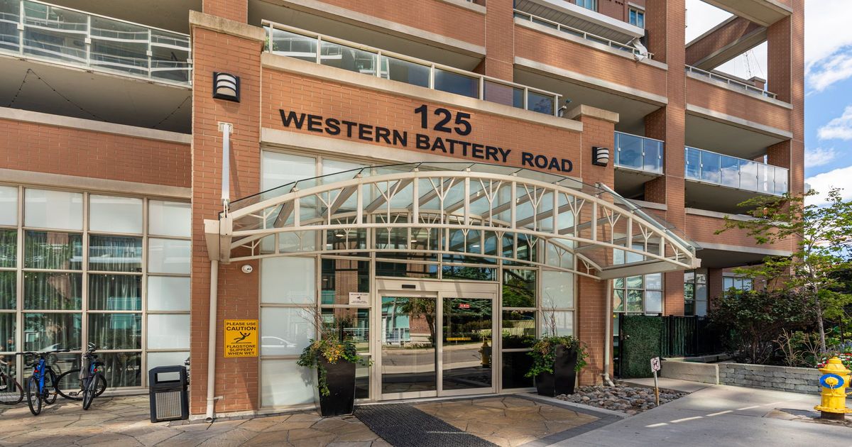 125 Western Battery Road Toronto