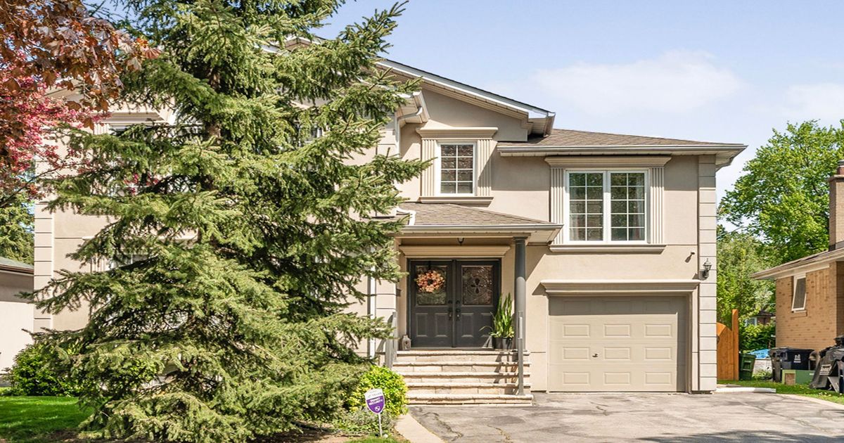 162 Goulding Avenue Toronto