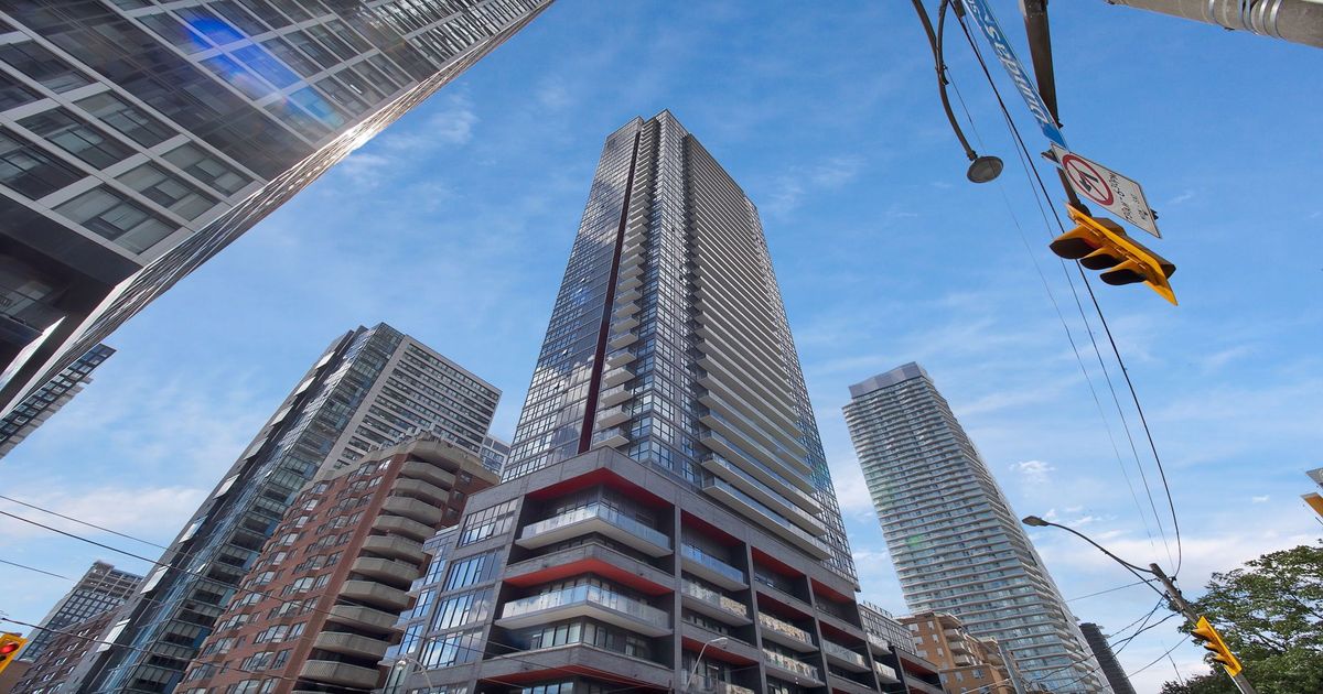 159 Dundas Street E Toronto