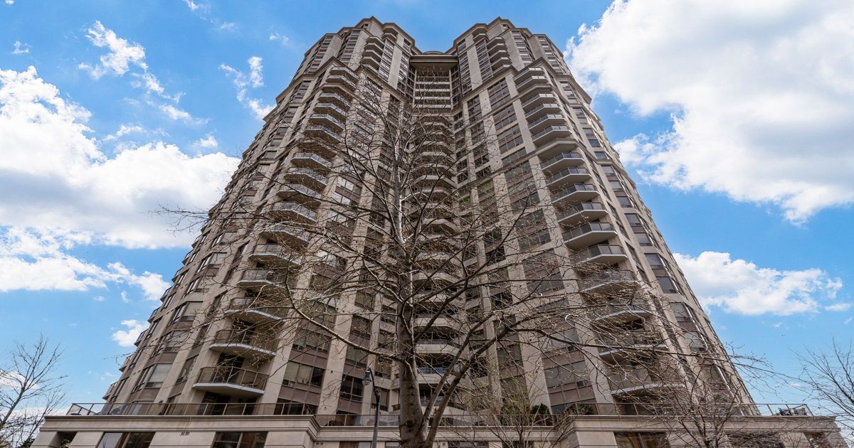 78 Harrison Garden Boulevard Toronto