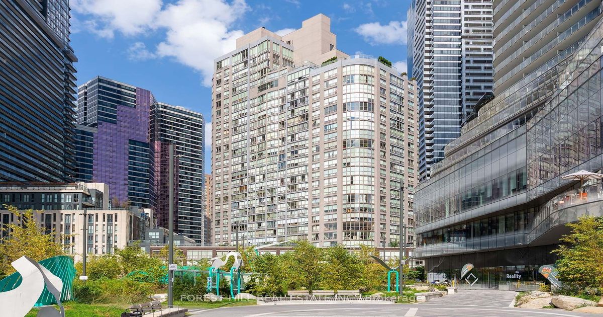 24 Wellesley Street W Toronto