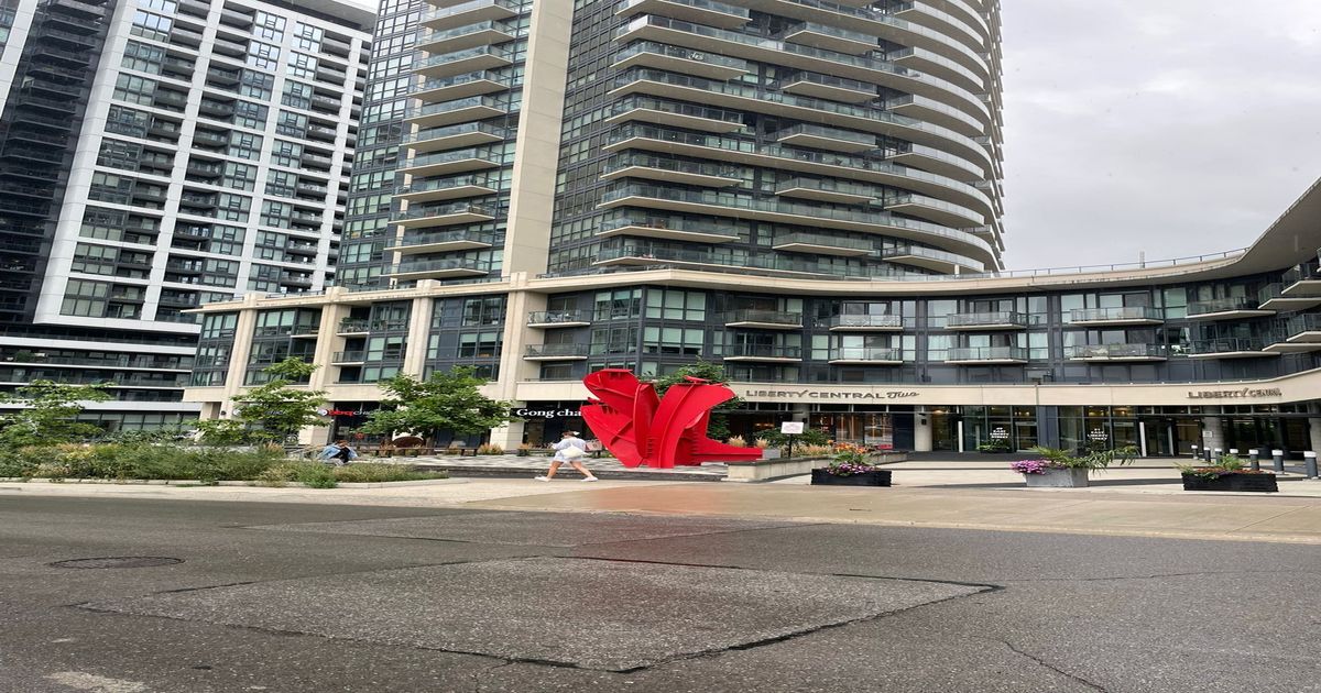 49 East Liberty Street E Toronto