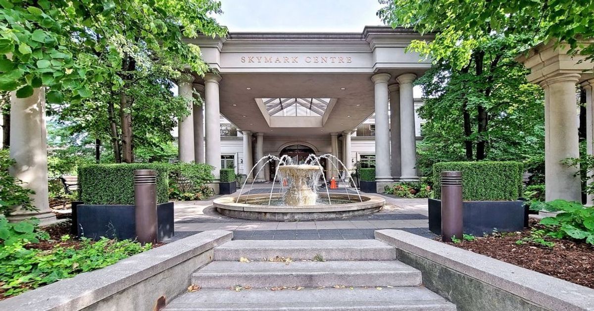78 Harrison Garden Boulevard Toronto