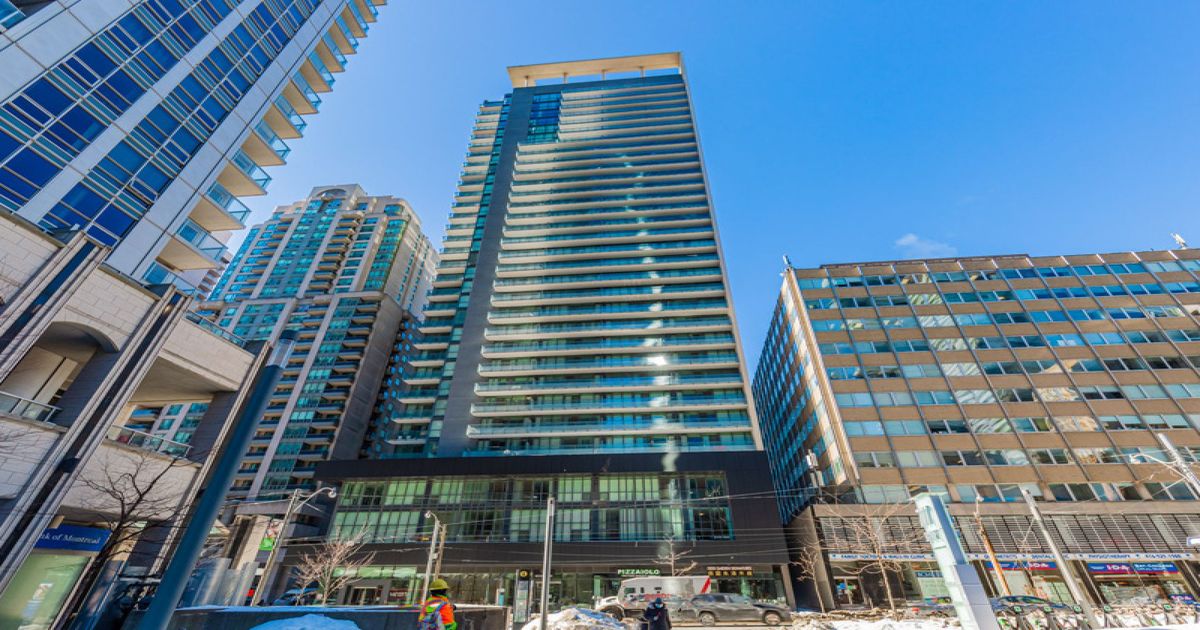 770 Bay Street Toronto
